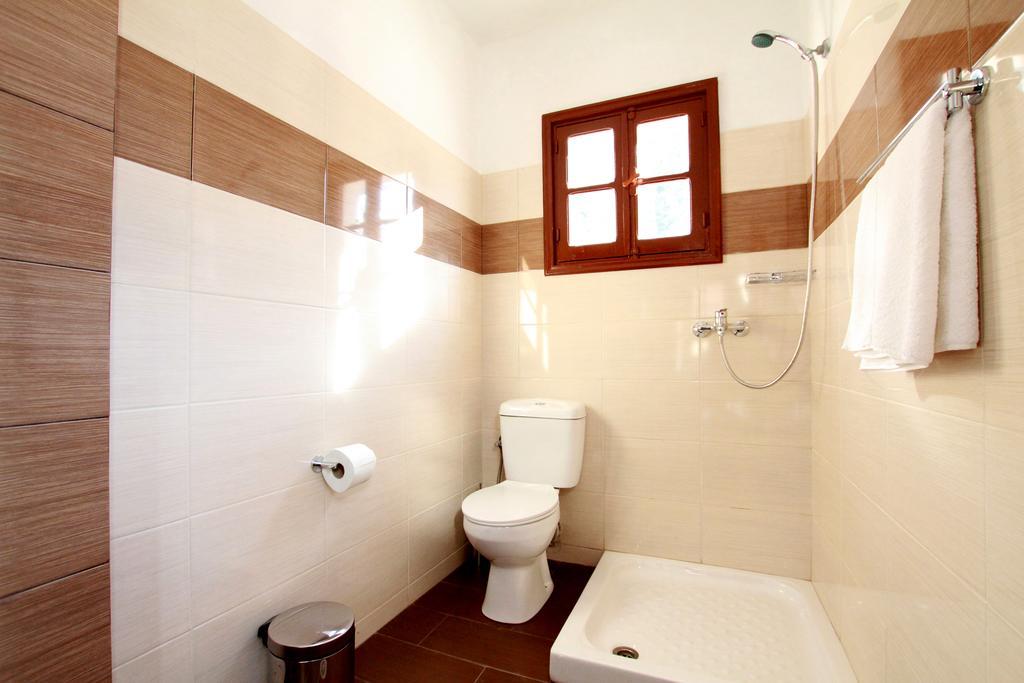 Traditional Apartments Alexandra Меис Номер фото